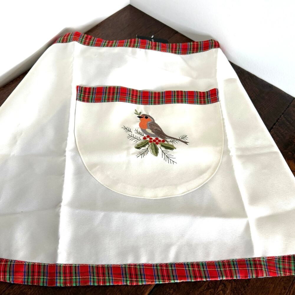 Vintage Hand Embroidered Bird & Holly Apron – Plaid Red Black Green Trim